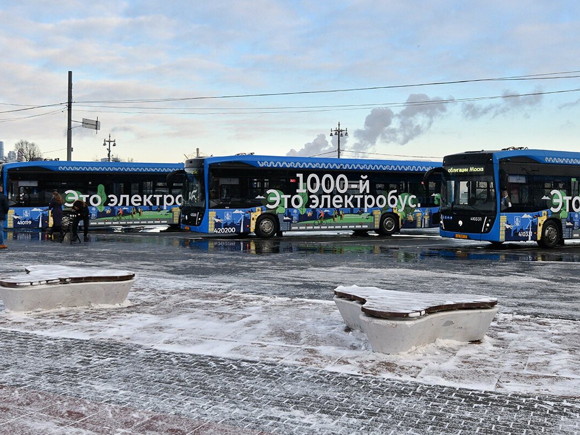 В Москве заявили об отсутствии проблем с зарядкой электробусов из-за срыва закупки 115 станций