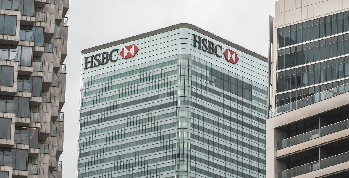 Банк HSBC прекратил обработку платежей в Россию и из России