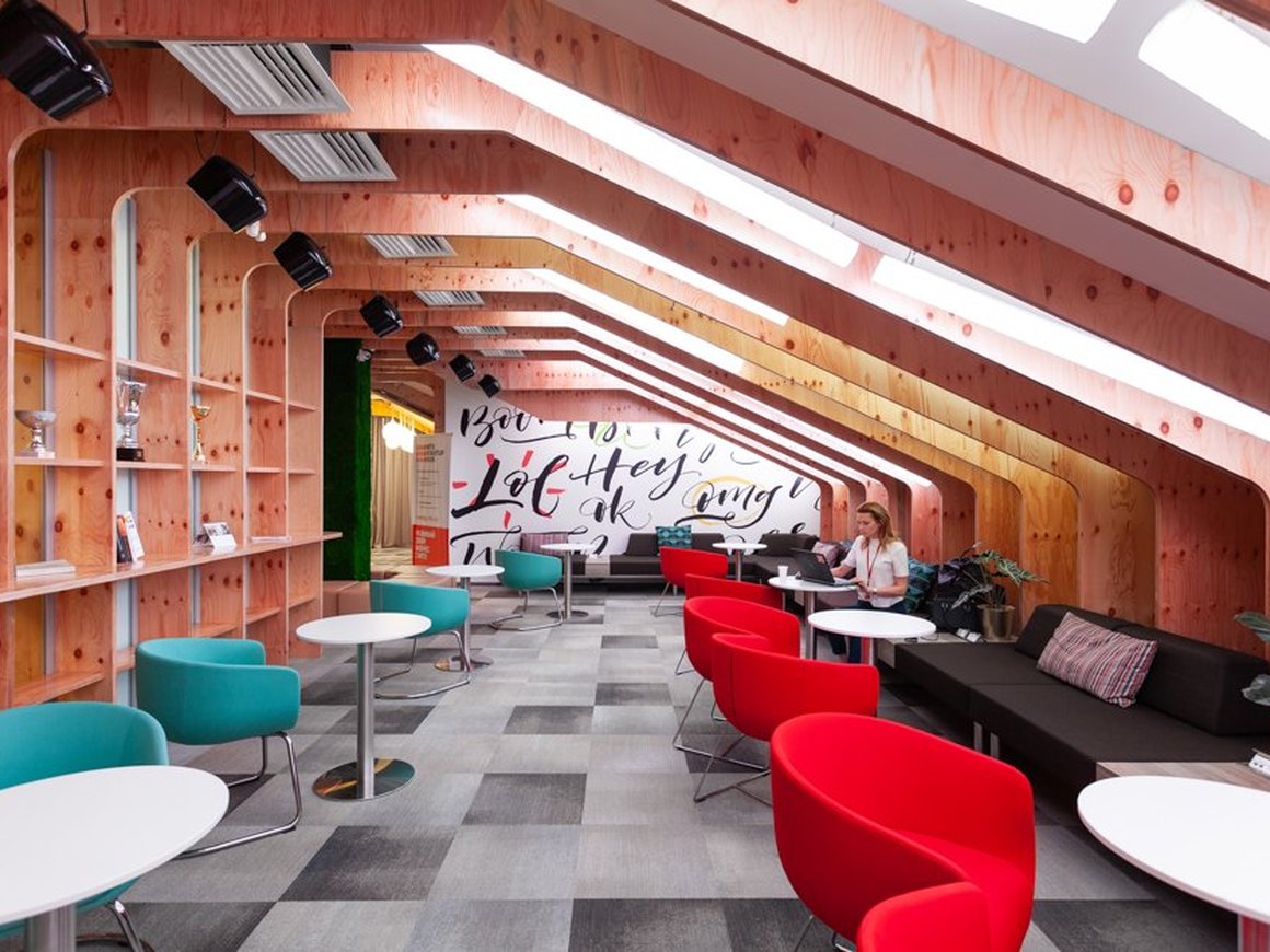 МТС приглашает студентов на оплачиваемую стажировку