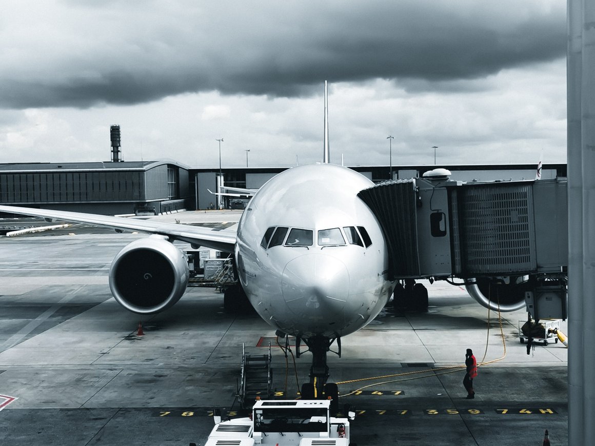 Авиакомпании 40 стран попросили разрешить полеты с одним пилотом из-за дефицита кадров