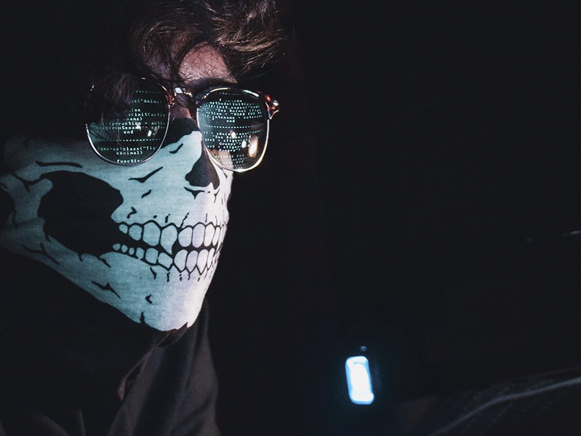 Что такое кибербуллинг и как защитить от него ребенка