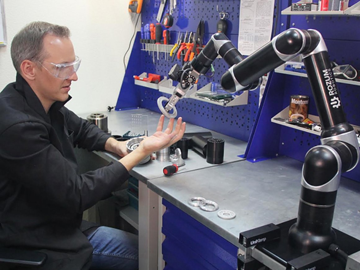 «Мы собрали работающий образец кобота за 6 месяцев». Белорусский стартап — о сложностях в разработке и планах на будущее