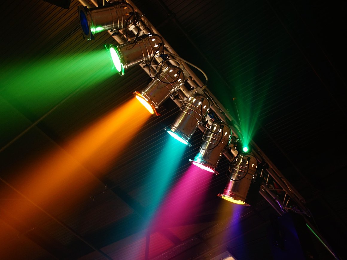 Tech Week 2025: в Москве пройдет конференция по ИИ и технологиям в бизнесе