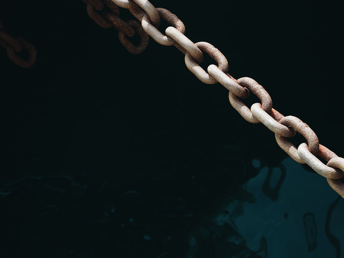 Россия предложила план расширения расчетов в нацвалюте, выход новых ритейлеров: главные новости 25 августа