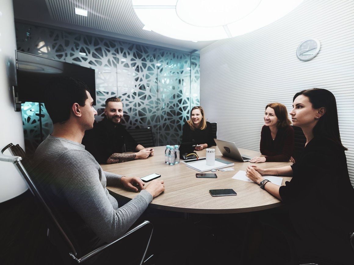 VK купит весь Delivery Club и выйдет из совместного предприятия со «Сбером»