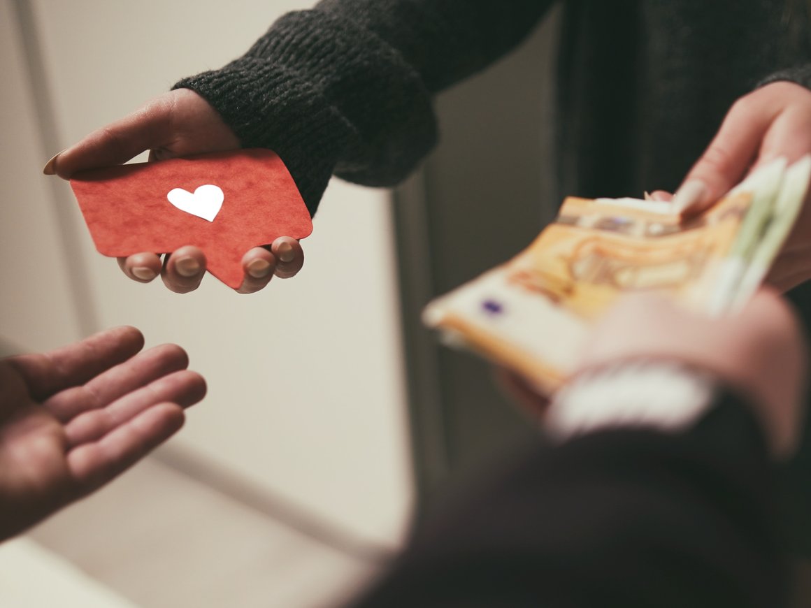 Люди идут туда, где их любят. Пять причин для развития клиентского сервиса