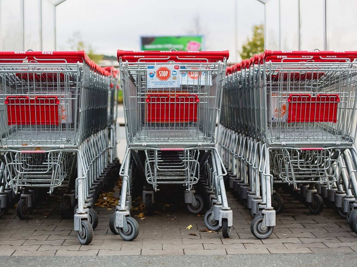 «Опора России» просит 100 млрд рублей в Минфине на поддержку непродовольственной розницы и ТЦ