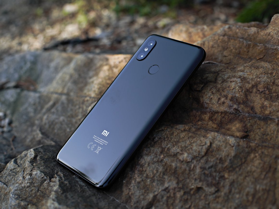 Xiaomi назвала дату выхода новой версии оболочки MIUI для Android-смартфонов