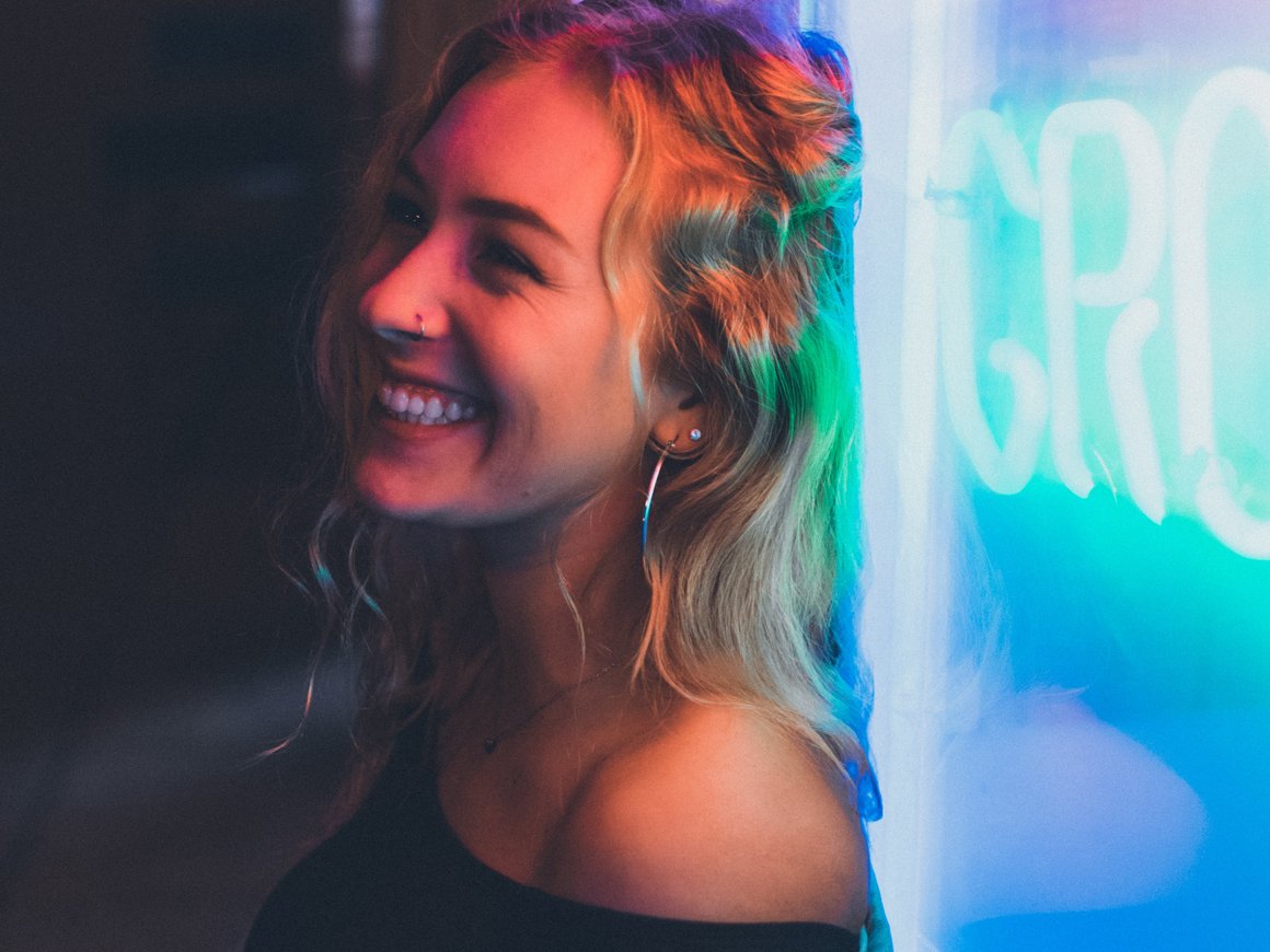 «Дзен» составил список самых популярных сленговых слов у россиян от 14 до 25 лет