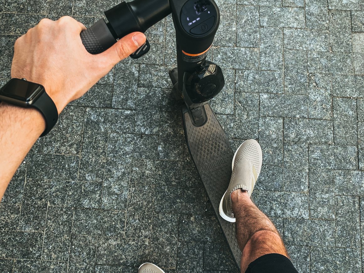 Сервис кикшеринга BusyFly начал работать в Ереване