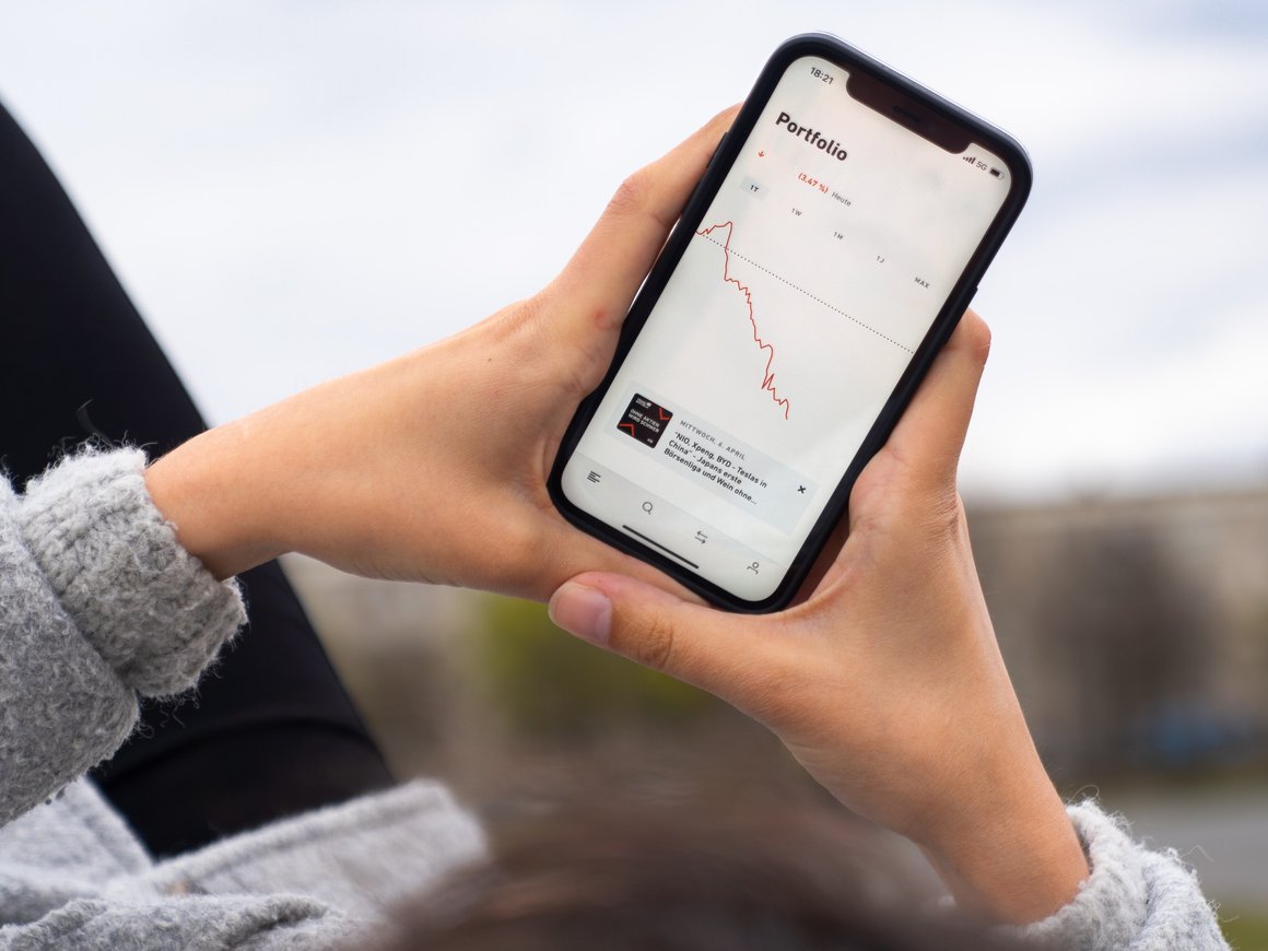 На российской бирже произошел мощный обвал акций