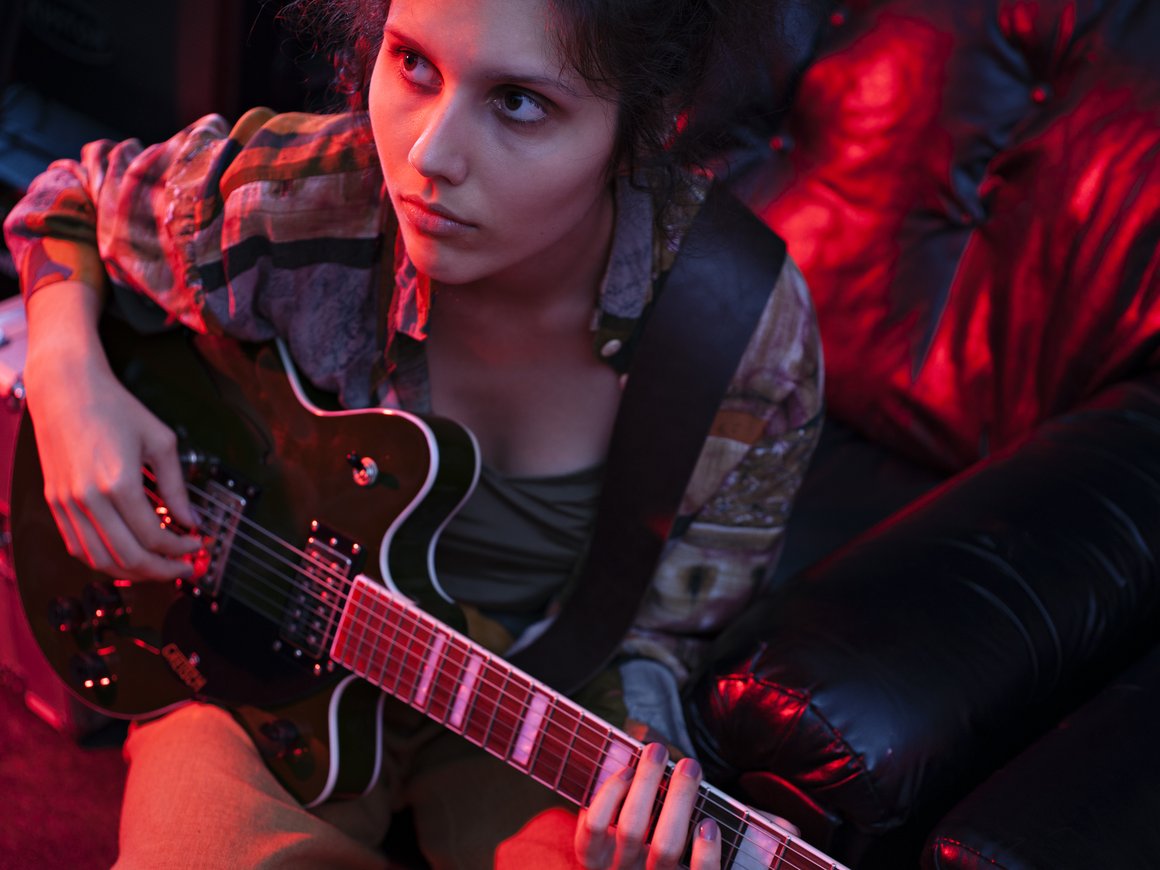 «Самое время браться за голову»: как музыканту зарабатывать в кризис