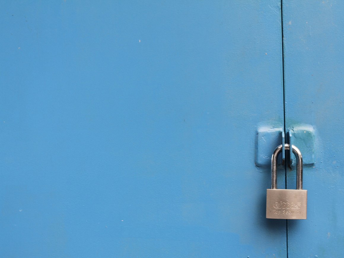 Европейский союз ввел 13-й пакет антироссийских санкций