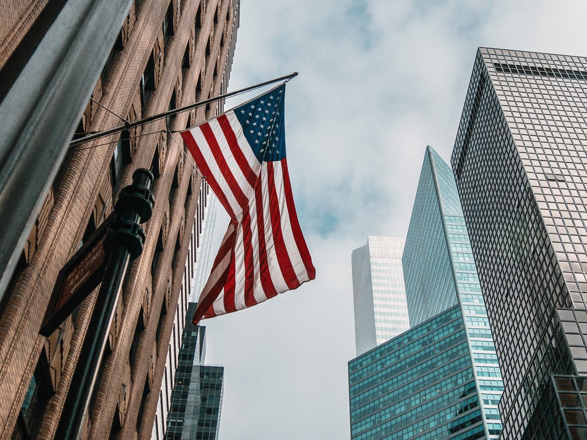 Бывший топ-менеджер WeWork запустил сервис релокации в США по визам талантов