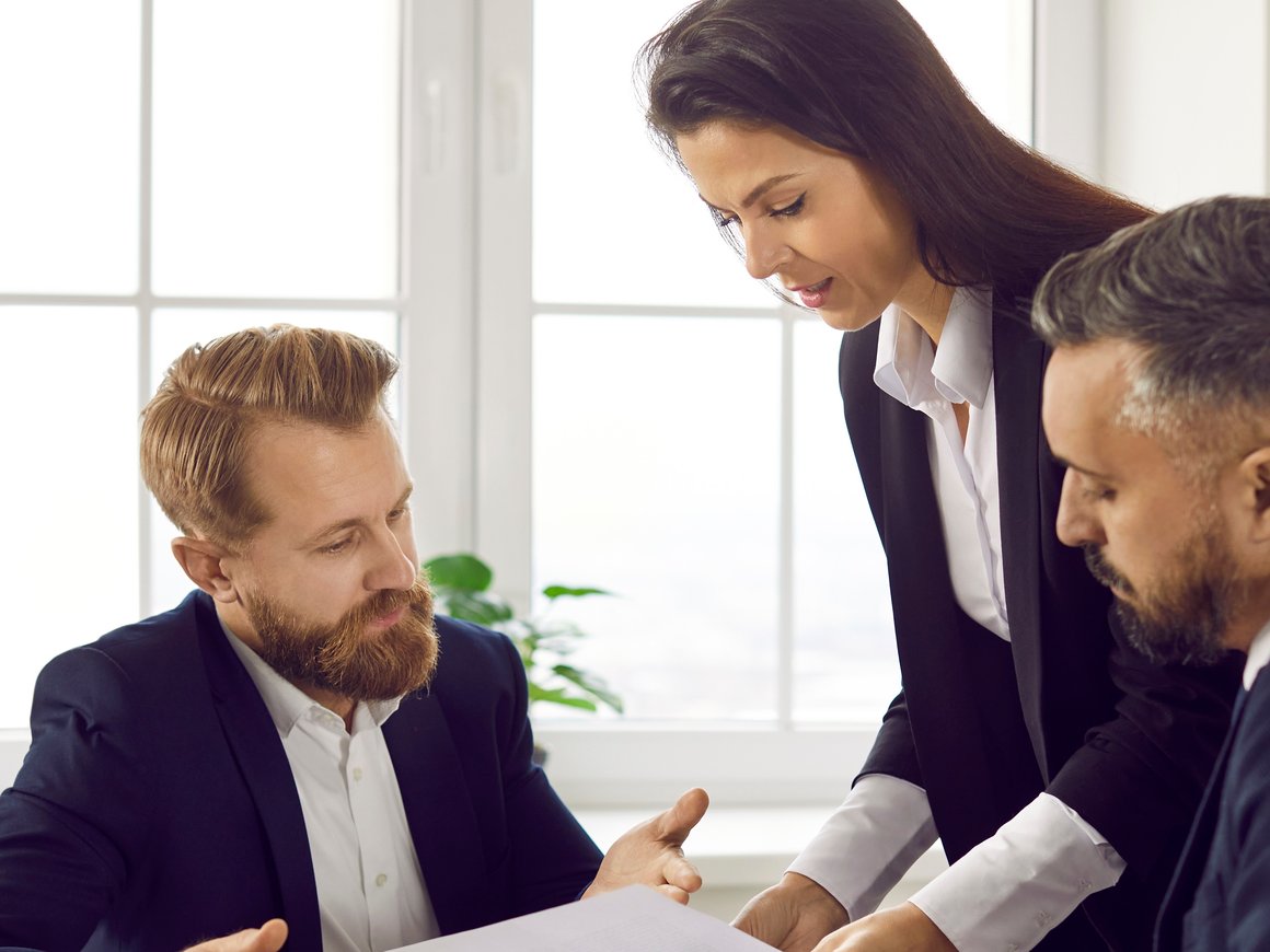 «Ищу арбитраж, чтобы не слить деньги, время и нервы». Вот советы, как его выбрать