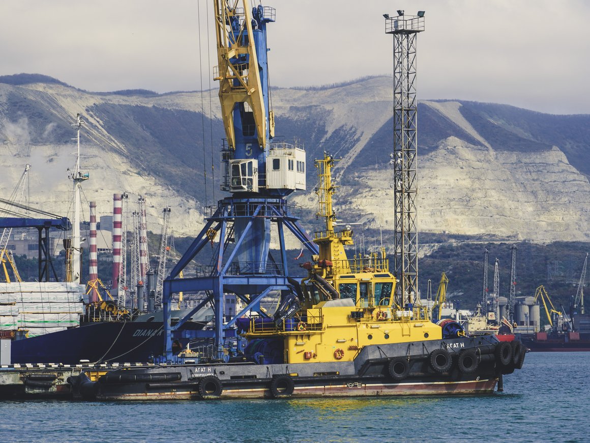 Порт Тикси сделают международным для наращивания грузооборота