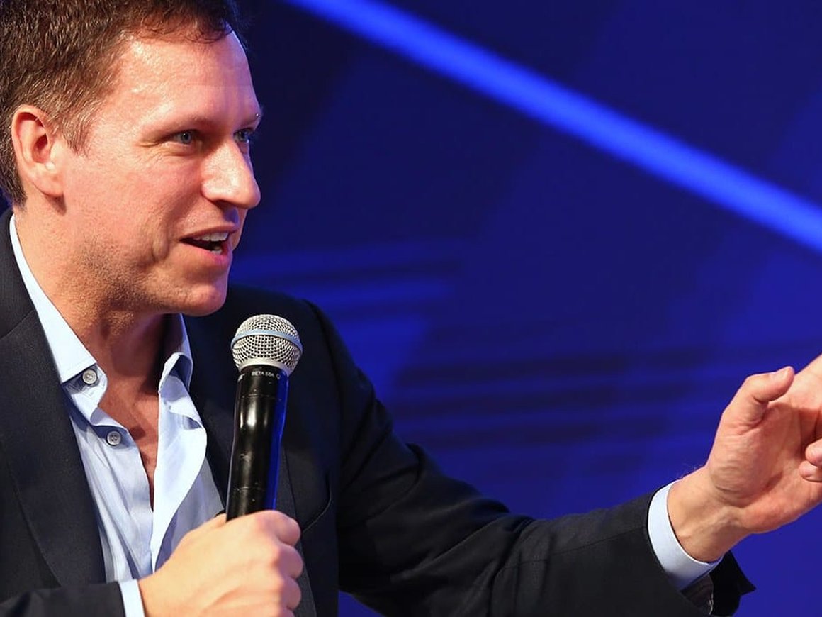 Как должна выглядеть презентация для инвесторов: шаблон от Питера Тиля