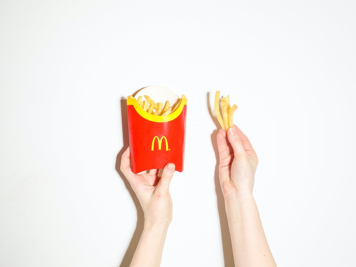 «Макдоналдс» в России прекратит производство игрушек «Хэппи Мил» из первичного пластика