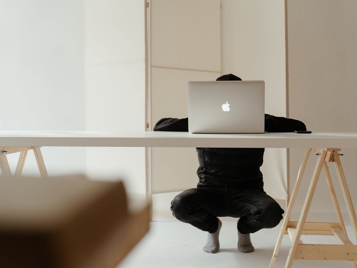 Каждый пятый россиянин готов подрабатывать ради новых знакомств — опрос