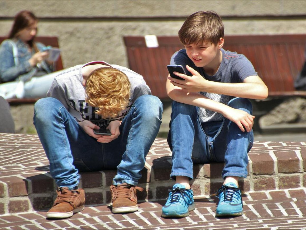 Как школьнику найти свою первую работу