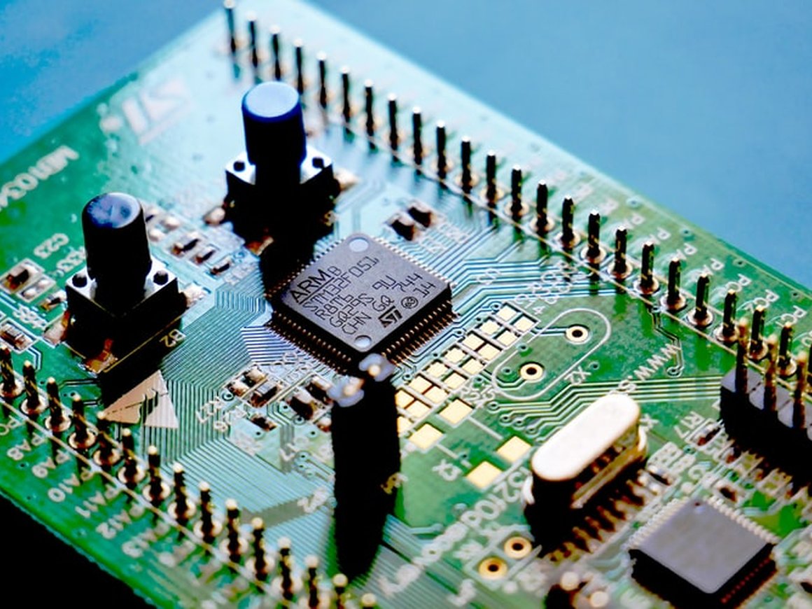 40% россиян считают перспективной карьеру в игровой сфере — исследование