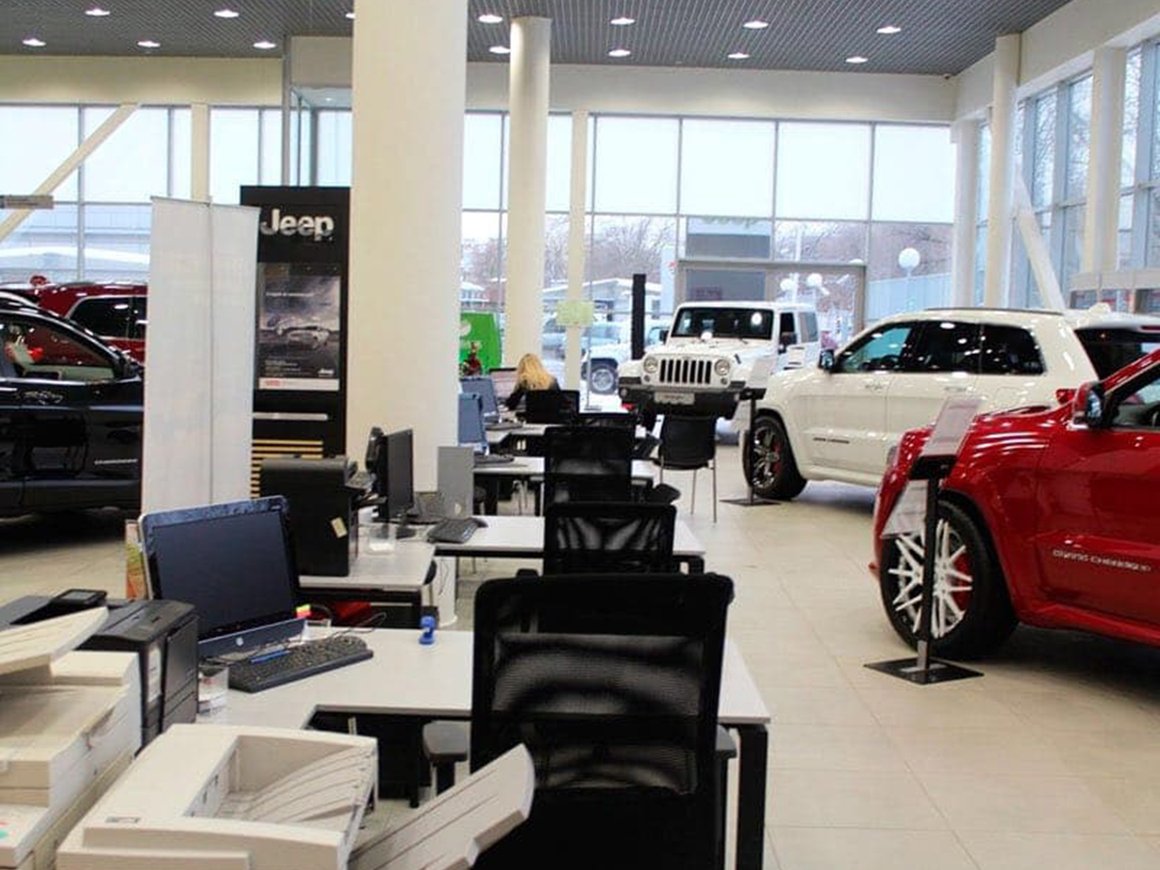 Суд взыскал с автодилера «Рольф» почти 20 млрд рублей