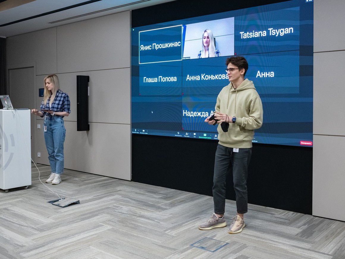 «Если я получил работу в 19 лет, то могу добиться большего». История студента из Бийска, уехавшего в Пизу