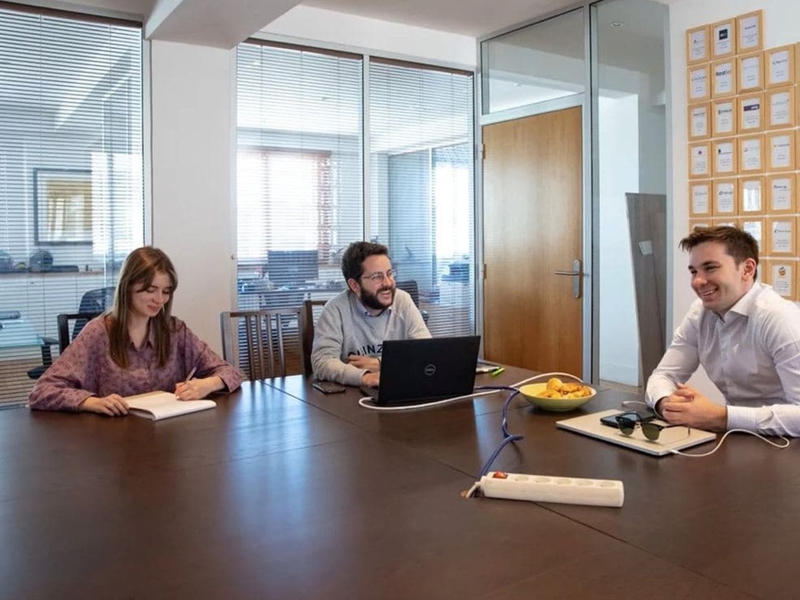 Серые кардиналы e-commerce. Кто помогает корпорациям управляться с товарным контентом