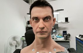 Резидент «Сколково» «Промобот» показал новую версию человекоподобного робота