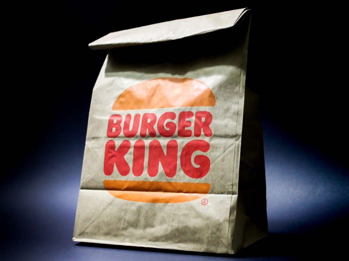 «Бургер Кинг» решил отменить эксперимент с доставкой заказов на пони