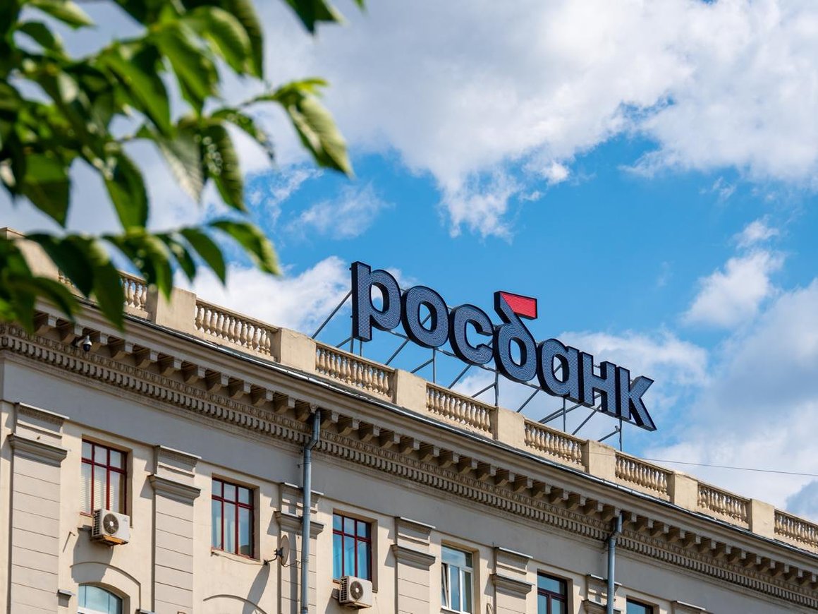 «Росбанк» останется без лицензии при объединении с «Т-Банком»