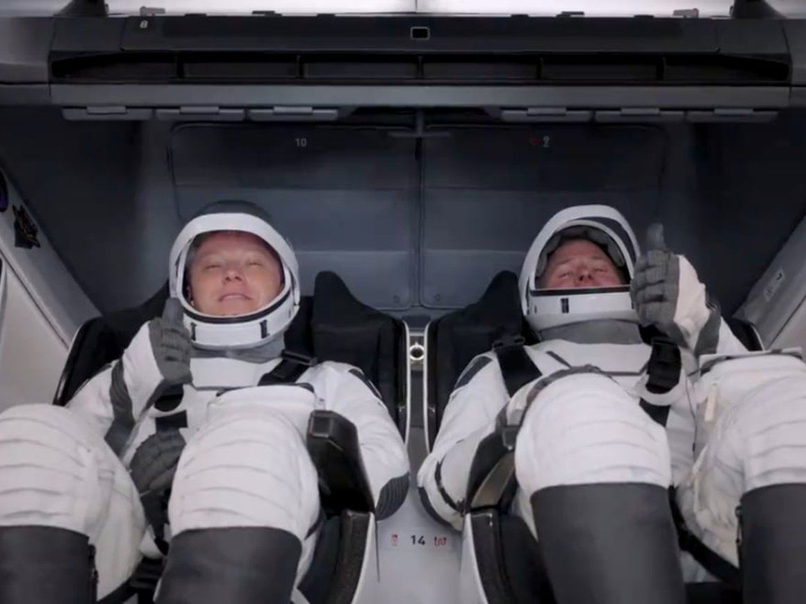 Корабль Crew Dragon с россиянином Горбуновым пристыковался к МКС