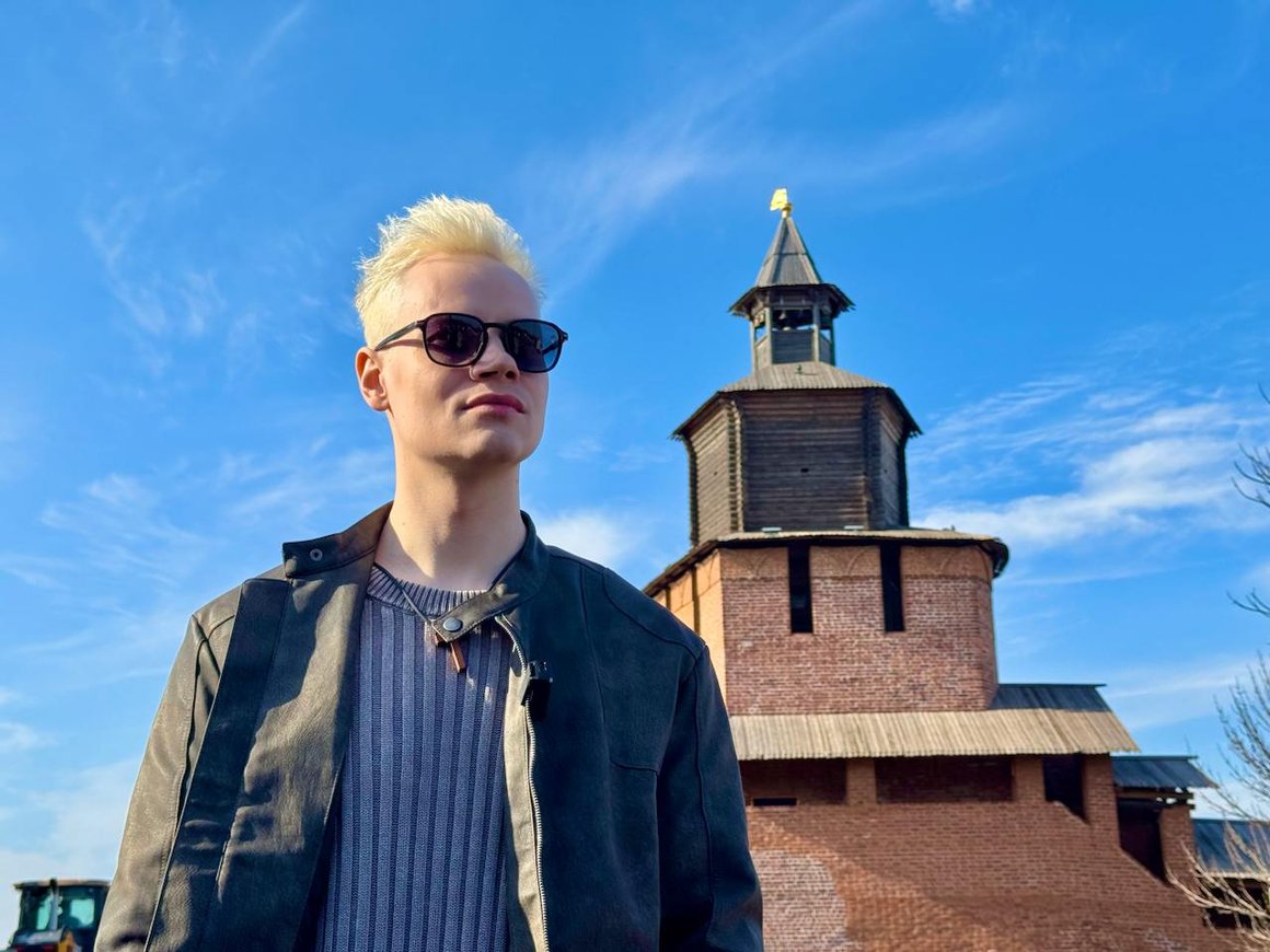 Певец Shaman решил зарегистрировать бренд «Я русский»