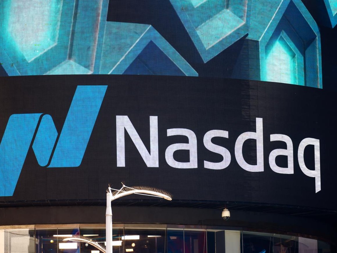 Акции бывшей материнской компании «Яндекса» потеряли в моменте 25% на Nasdaq