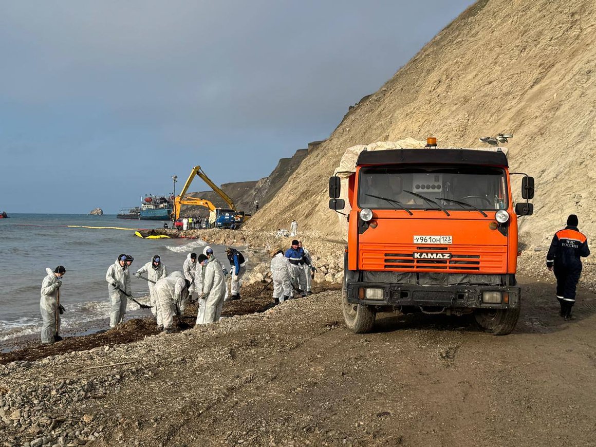 Решение об открытии летнего турсезона в Краснодарском крае примут после проверки пляжей