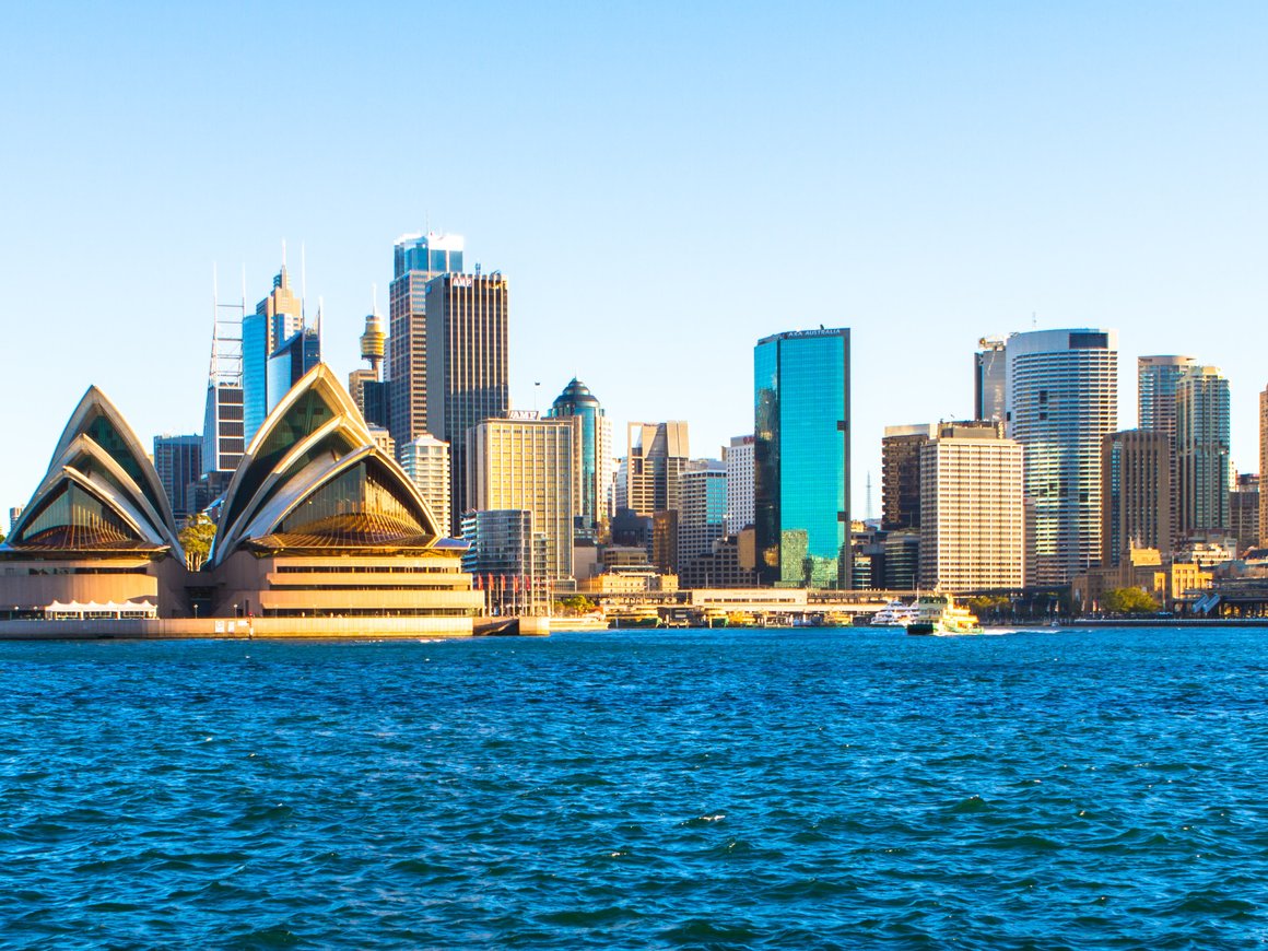 Австралийские санкции, окончание моратория на взыскания, блокировка SoundCloud: главное для бизнеса 2 октября