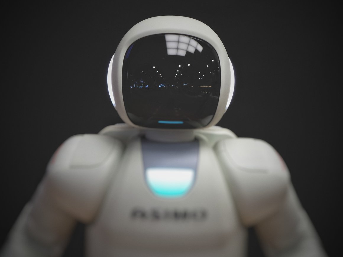 Сбер проведёт онлайн-конференцию для школьников по ИИ и анализу данных