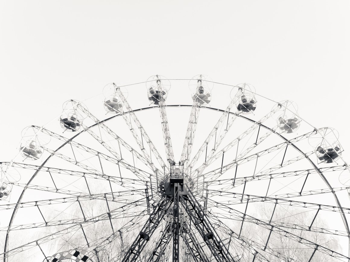 Российские автопроизводители попали под санкции США, новый сервис «Мегафон»: главное 15 сентября