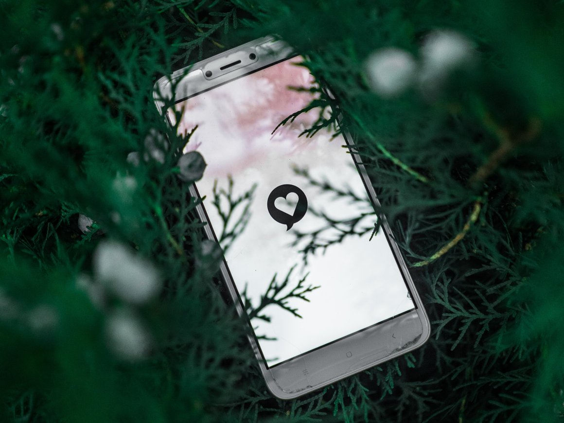 «VK Знакомства» не смогли полноценно заменить ушедший из России американский Tinder