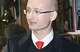 «КоммерсантЪ» подает в суд на Шварцмана
