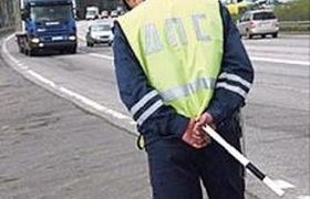 ГИБДД обещает наладить "телефон доверия" и проверять жалобы автомобилистов