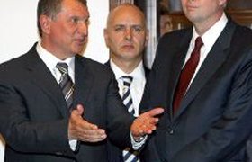 Отправленный в отставку глава ВР приедет руководить в Россию