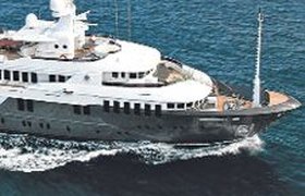 Медведеву купили яхту за 30 млн евро. ФОТО