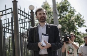 Илья Пономарев стал обвиняемым по делу о растрате в фонде "Сколково"