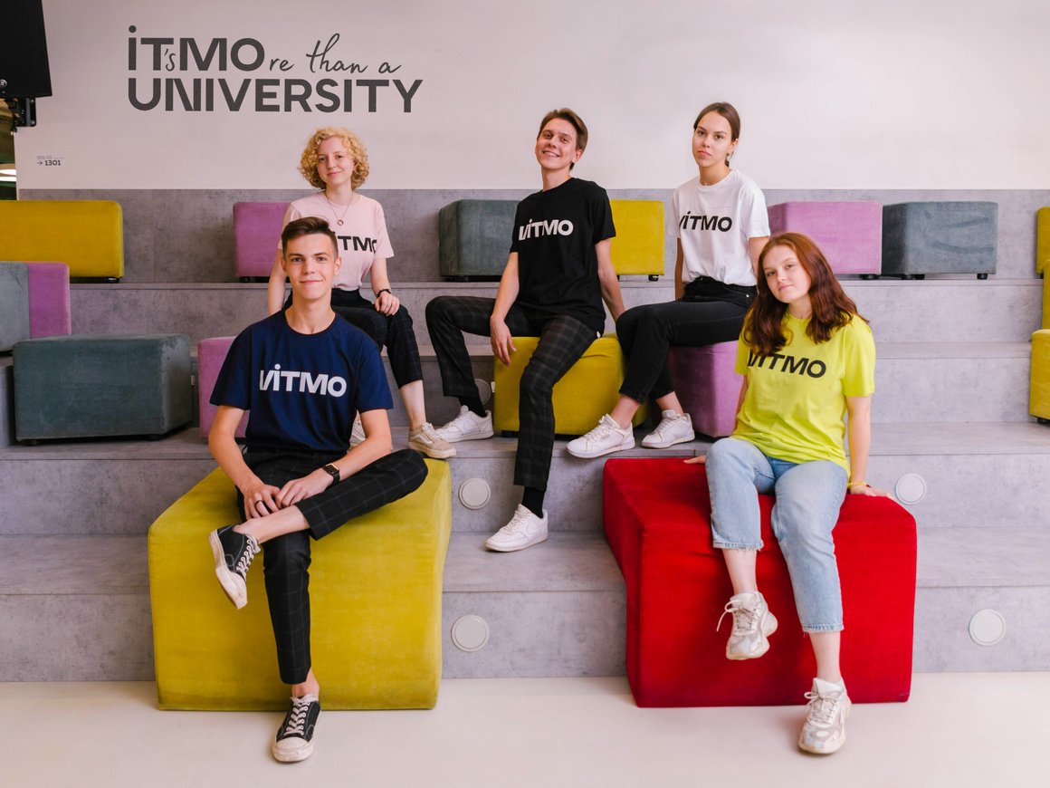 Один из ведущих вузов России провел ребрендинг