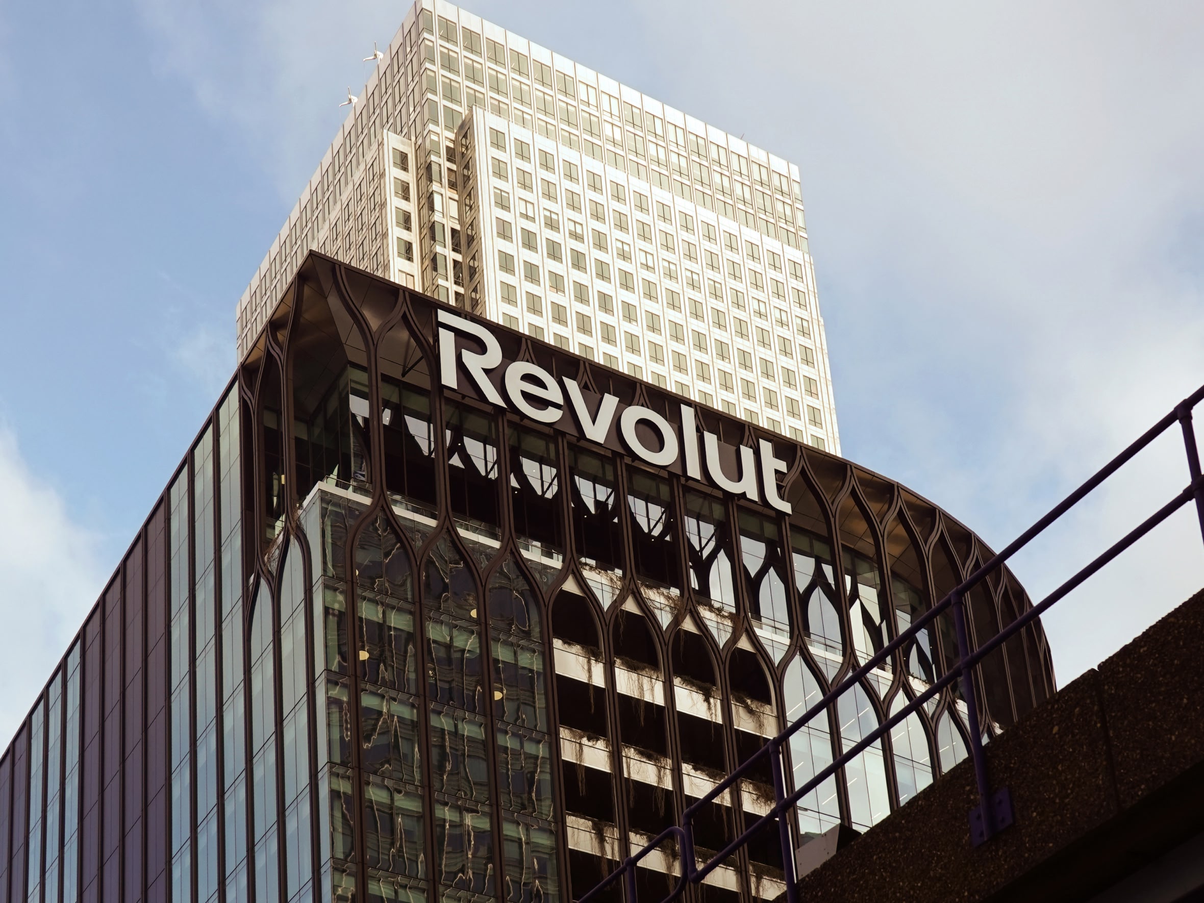 Финтех-компания Revolut продаст акции сотрудников на $750 млн — оценка банка может вырасти до $115 млрд