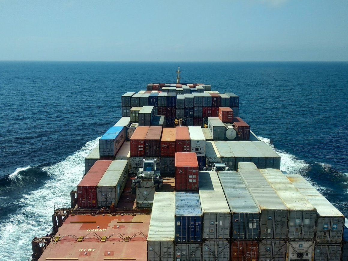 Уроки Ever Given: почему контейнеровозы становятся больше и что это значит для экономики