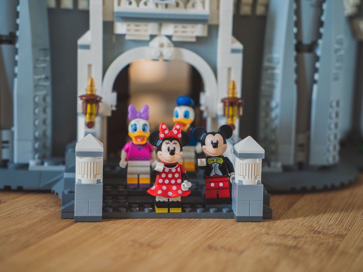 Ритейлеры предложили ввозить в Россию товары Disney по параллельному импорту