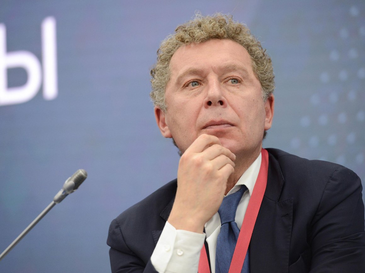 «Полная свобода действий»: зачем Александр Мамут деофшоризировал микрофинансовую компанию «Денум»