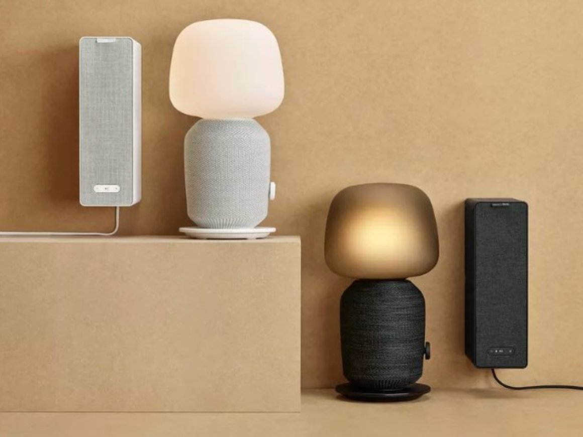 Ikea выпустила колонку-лампу и колонку-полку для книг